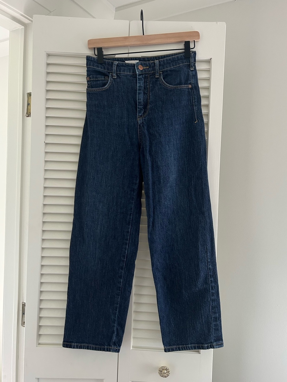 Anthropologie Pilcro Crop High Rise Wide Leg Medium Wash Denim Jeans Women’s 26